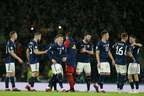 滕哈赫正在 滕哈赫正在