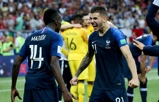 體對明星球 體對明星球